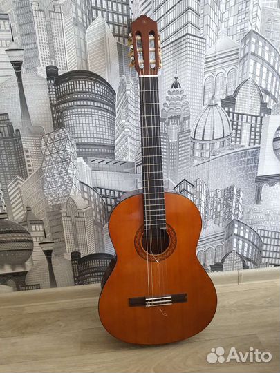 Акустическая гитара yamaha c40