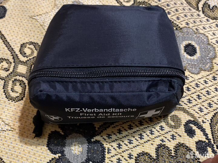 Аптечка BMW оригинал