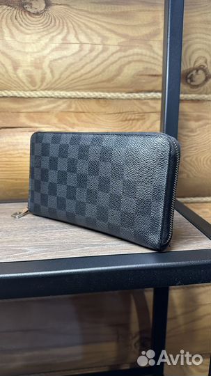 Кошелек Louis Vuitton