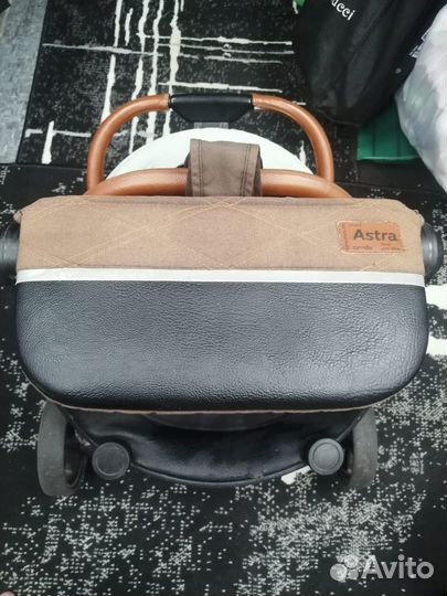 Коляска прогулочная carello astra