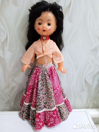 Кукла ретро