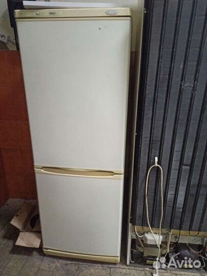 Холодильник