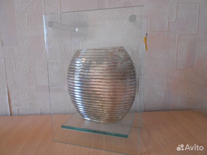 Вазы декоративные интерьерные