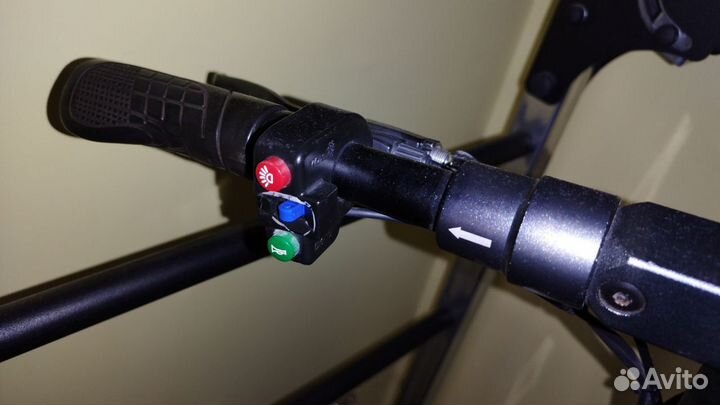 Электросамокат с сиденьем kugoo m4