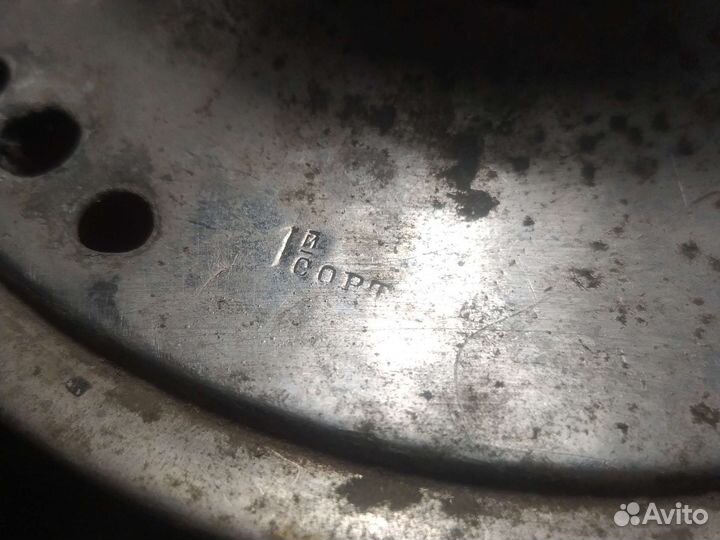 Крышка с царского самовара