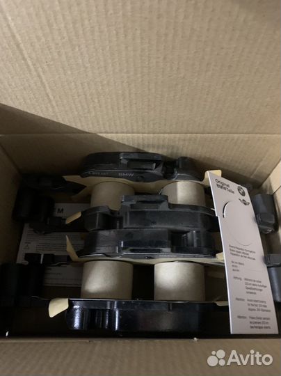 Колодки тормозные передние бмв G11-G12