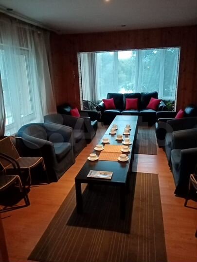 Дом 450 м² на участке 50 сот.