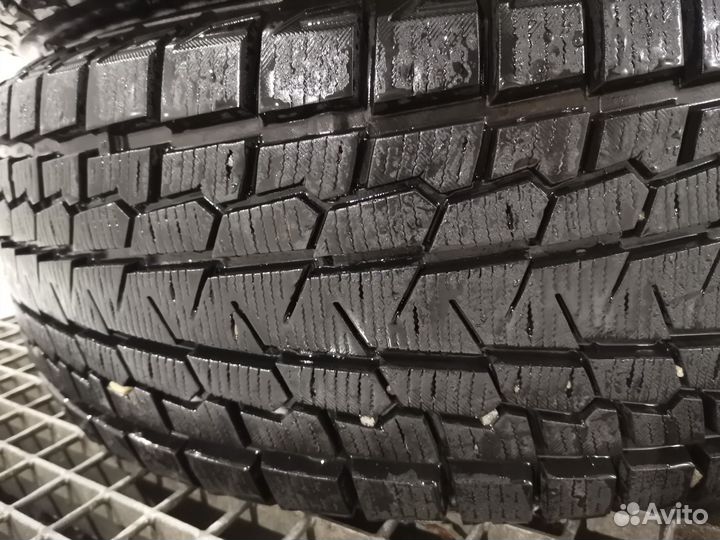 Yokohama Ice Guard G075 235/65 R17 108Q
