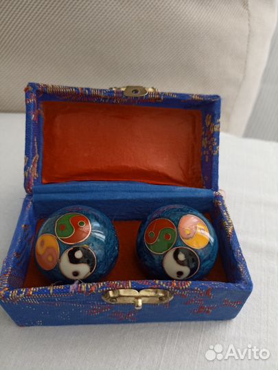 Шары Инь-Янь