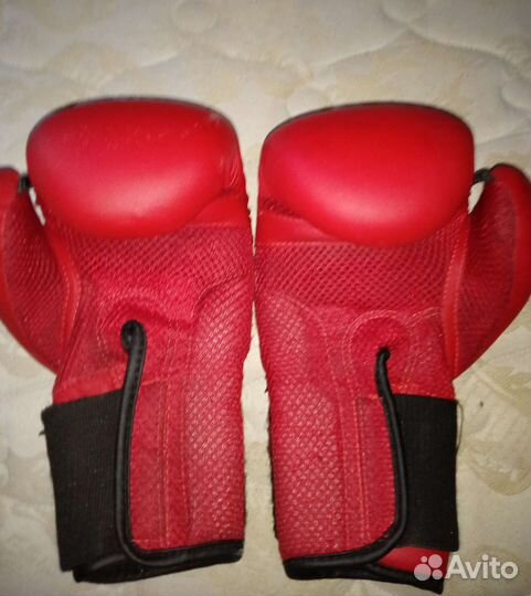 Боксерские перчатки детские 8 oz