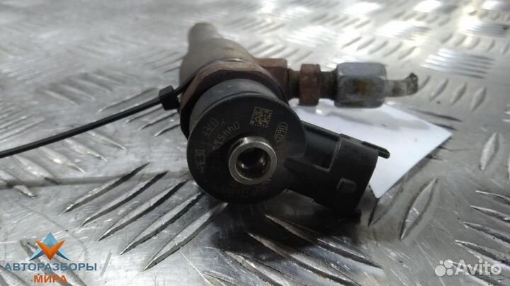 Форсунка Peugeot 207 2008 0445110252