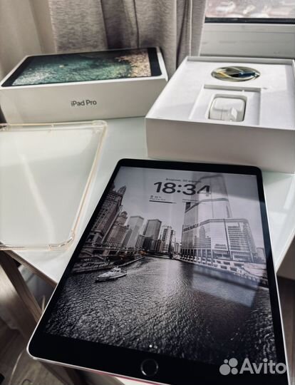 Apple iPad Pro 10,5