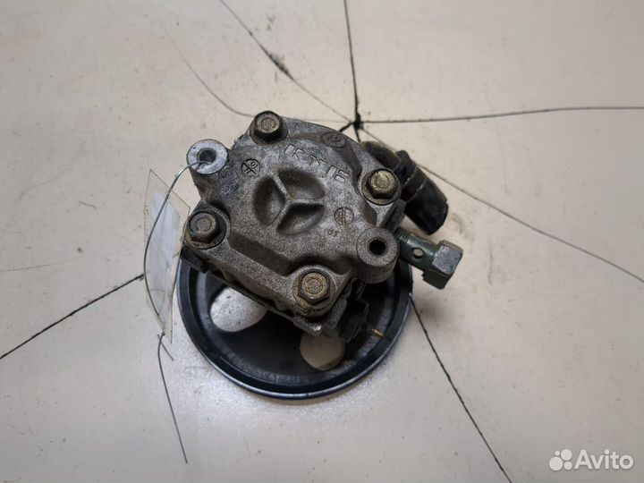 Гур Suzuki Liana, 2001