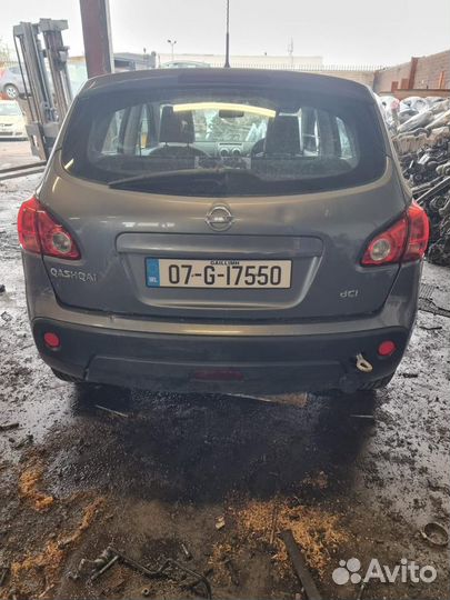 В разборе Nissan Qashqai J10 2007г