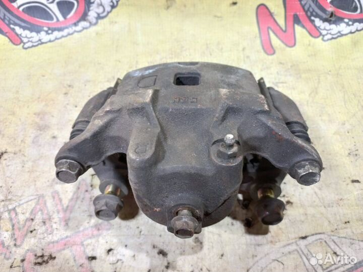 Суппорт тормозной передний правый Nissan Teana J31