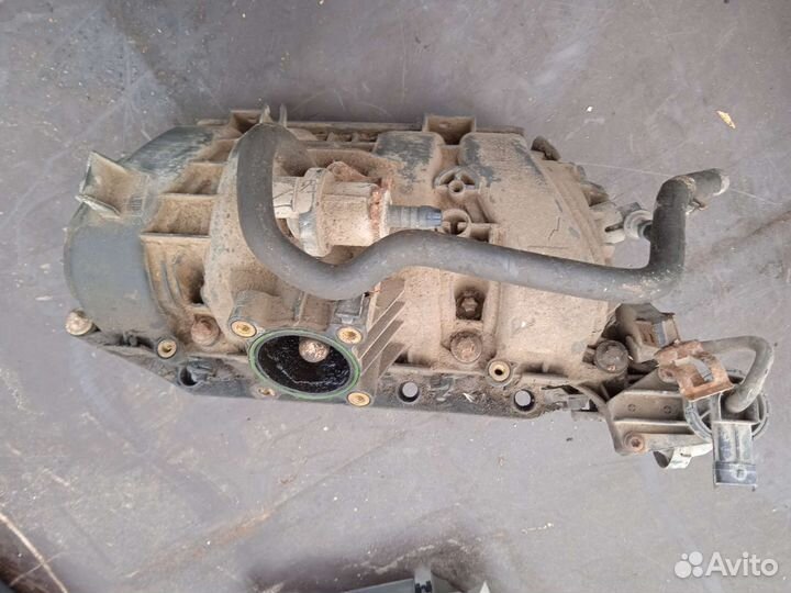 Коллектор впускной для Opel Astra H