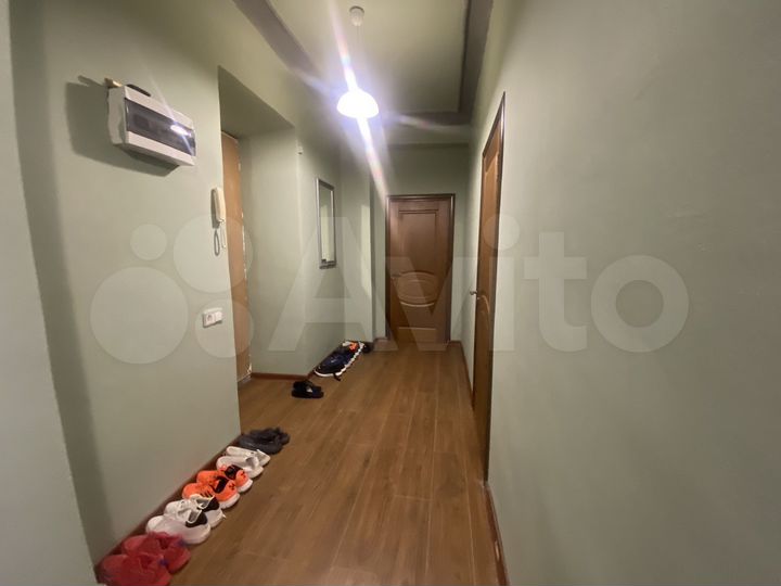 2-к. квартира, 54 м², 2/6 эт.