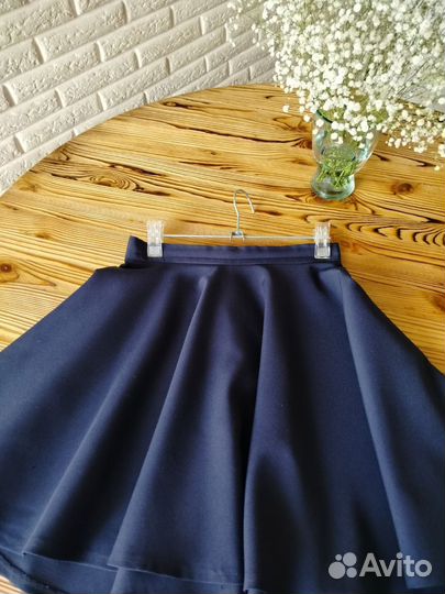 Школьные вещи 146-152 (юбки, комбез и др