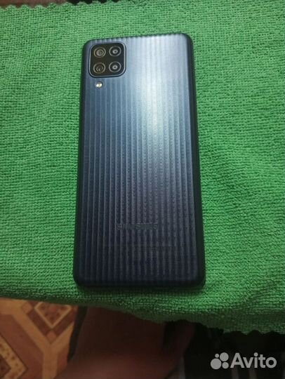 Samsung м12 32/3