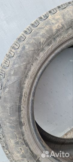Pirelli Winter Carving Edge SUV 235/60 R18 107T