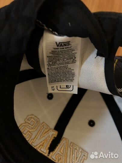 Бейсболка Vans