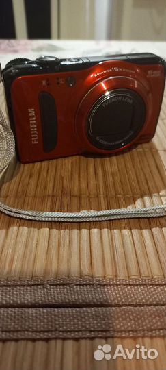 Компактный фотоаппарат