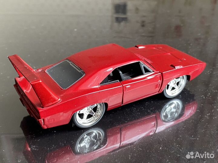 Dodge challenger daytona 1969 1:32