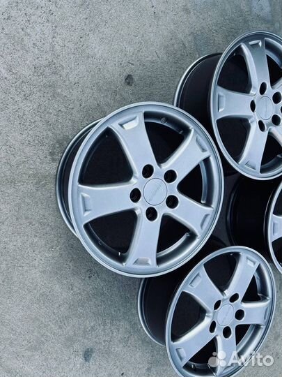 Продам диски