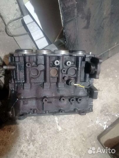 Блок двигателя мицубиси лансер 2006 1.3