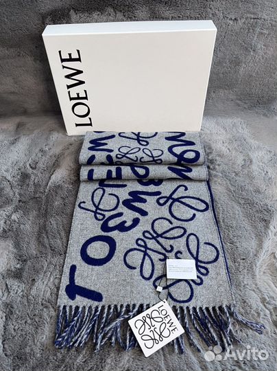 Шарф Loewe