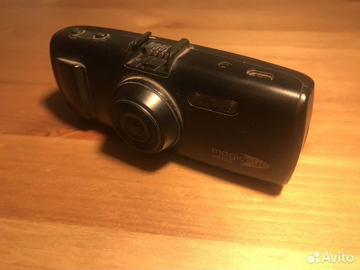Видеорегистатор MagicEye HD70G