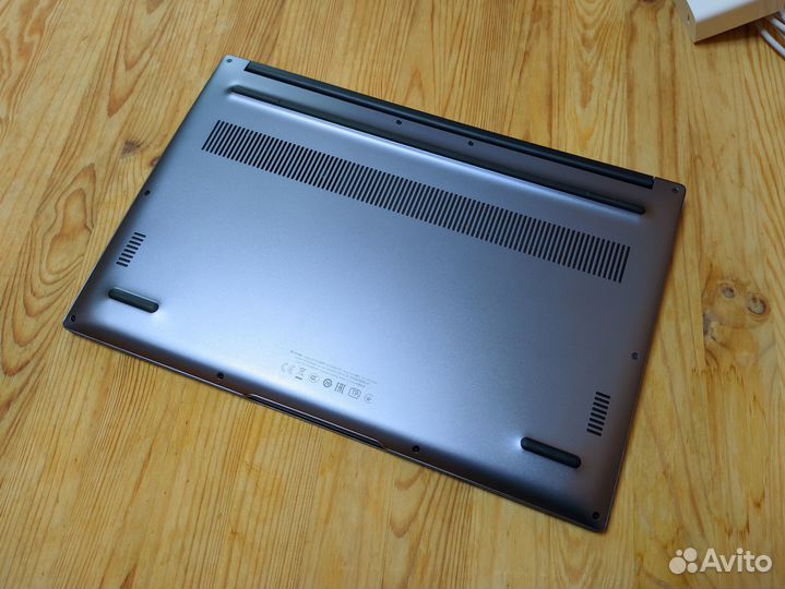 Ноутбук Honor Magicbook 14. Ryzen 5 3500u