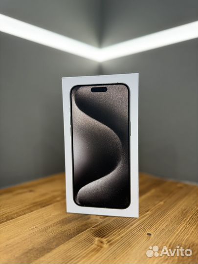 iPhone 15 Pro Max, 256 ГБ