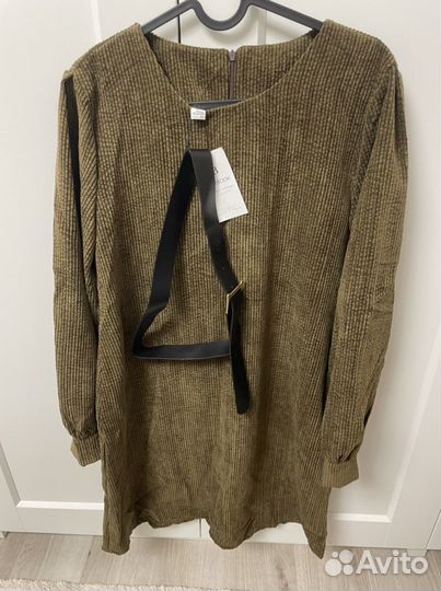 Платье вельветовое