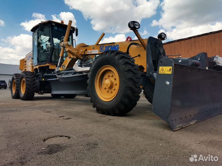 Автогрейдер XCMG GR165, 2023