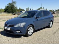 Kia Ceed 1.6 MT, 2010, 199 000 км, с пробегом, цена 940 000 руб.