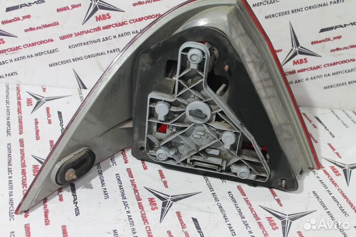 Фонарь w203 Mercedes задний правый