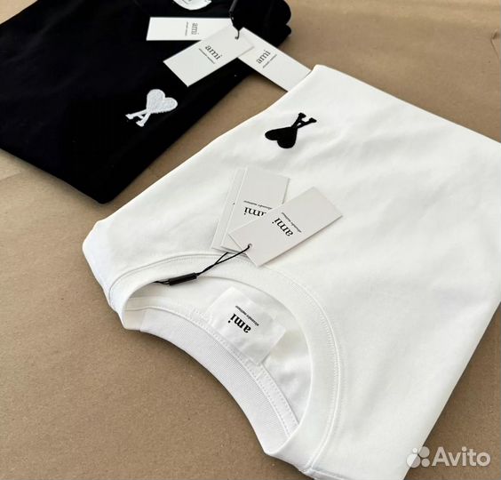 Футболка Ami Paris