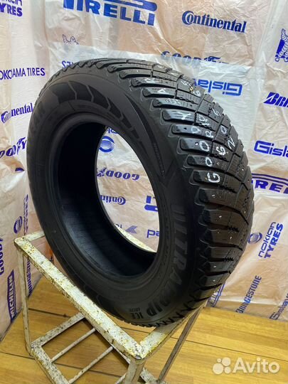 Goodyear Ultragrip Ice Arctic 205/65 R15 99T
