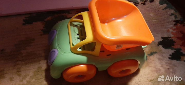 Развивающие игрушки