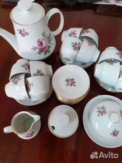 Сервиз чайный на 12 персон
