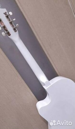 Акустическая гитара с доставкой