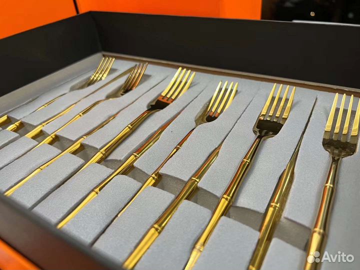 Столовые приборы Эрмес