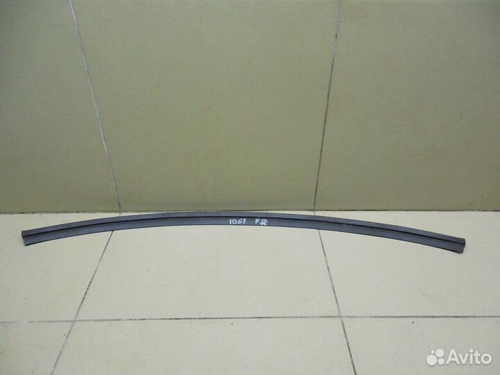 Уплотнитель (внутри) Gentra II 2013-2015