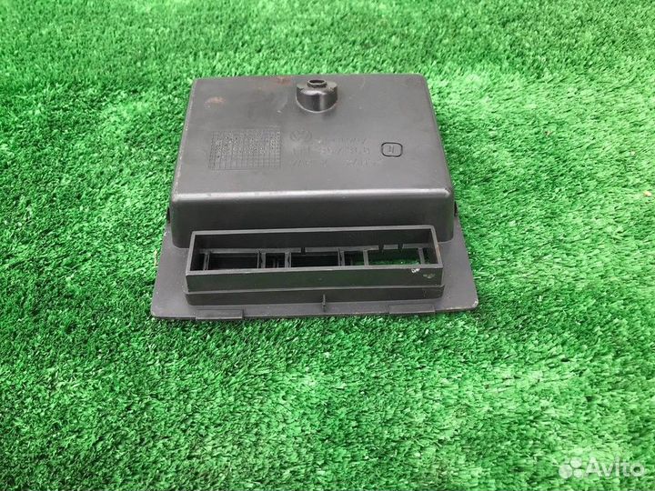 Накладка центральной консоли Volkswagen Caddy