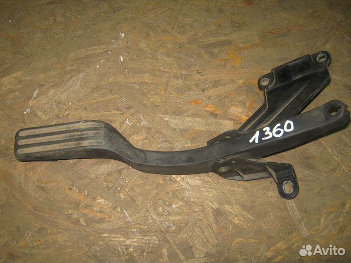 Педаль газа Ford Mondeo 3