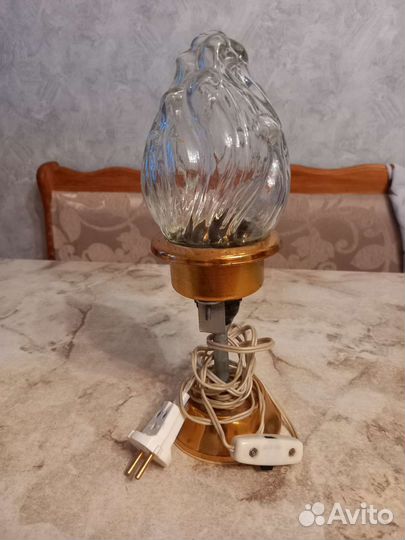 Светильник