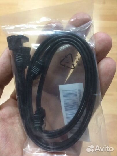 SATA кабель новый