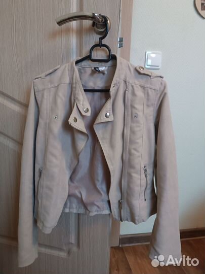 Женская верхняя одежда куртки