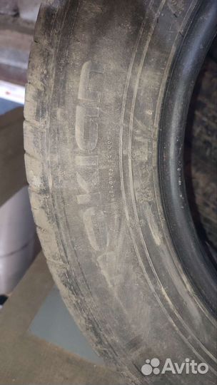 Nokian 195x70 R15C